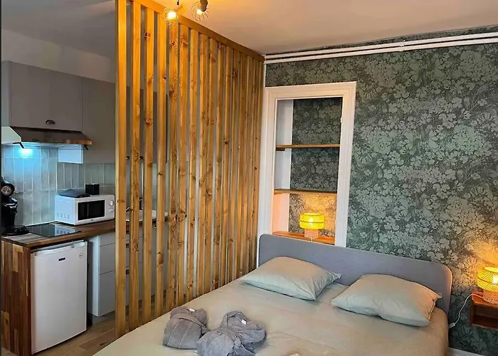 *balneo Du Condorcet* *